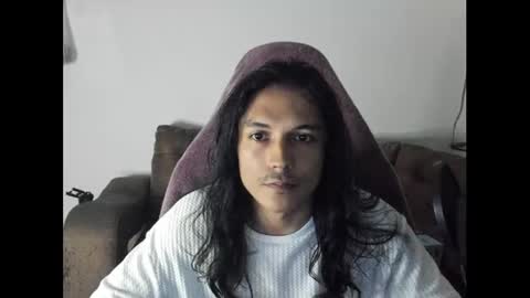 Snapshot of drainmypain chatting on 10-04-25, 05:49 Dre online show from 10-04-25, 05:49