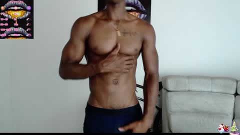 Snapshot of drake_brown_23 chatting on 01-16-25, 01:27 Drake 23 online show from 01-16-25, 01:27