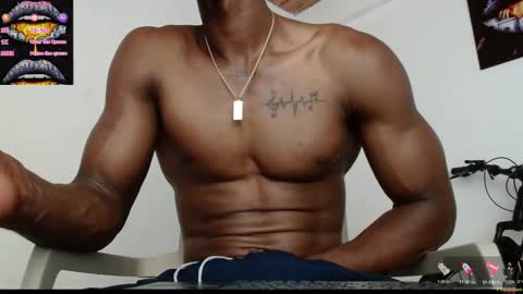 Snapshot of drake_brown_23 chatting on 02-09-25, 06:22 Drake 23 online show from 02-09-25, 06:22