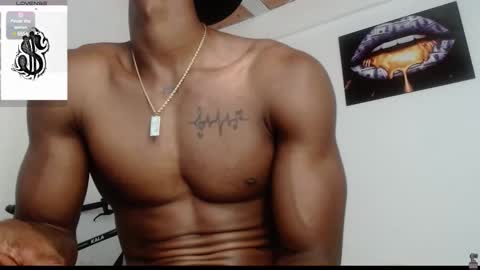 Snapshot of drake_brown_23 chatting on 03-08-25, 08:44 Drake 23 online show from 03-08-25, 08:44