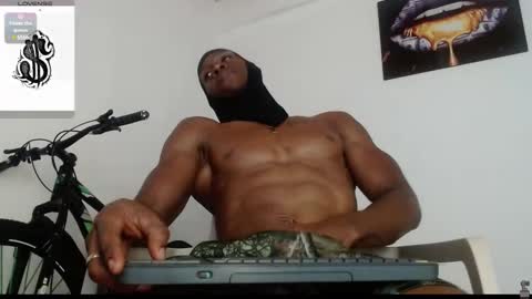 Snapshot of drake_brown_23 chatting on 03-11-25, 04:54 Drake 23 online show from 03-11-25, 04:54