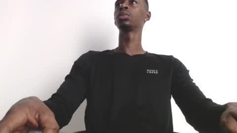 Snapshot of drake_brown_23 chatting on 09-14-25, 09:19 Drake 23 online show from 09-14-25, 09:19