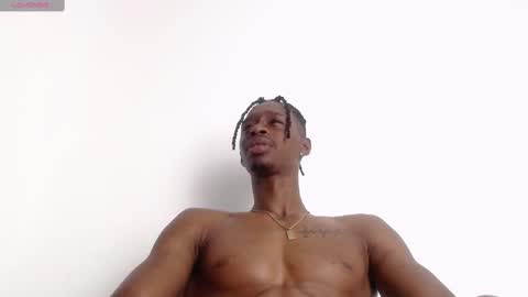 Snapshot of drake_brown_23 chatting on 10-08-25, 08:23 Drake 23 online show from 10-08-25, 08:23