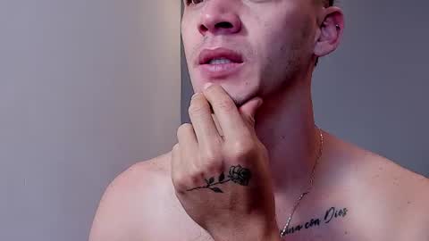 drake_carter1 online show from 08-08-26, 11:34
