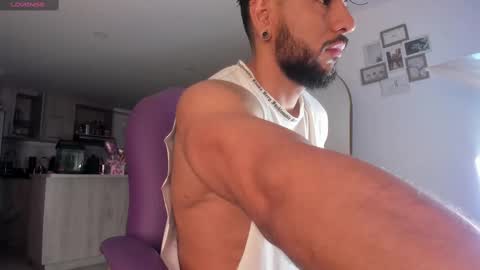 Snapshot of drake_jackson11 chatting on 09-21-25, 10:39 drake jackson11 online show from 09-21-25, 10:39