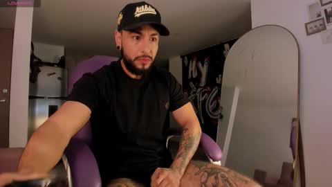 Snapshot of drake_jackson11 chatting on 09-26-25, 10:19 drake jackson11 online show from 09-26-25, 10:19