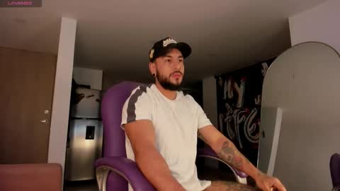 Snapshot of drake_jackson11 chatting on 09-28-25, 10:20 drake jackson11 online show from 09-28-25, 10:20