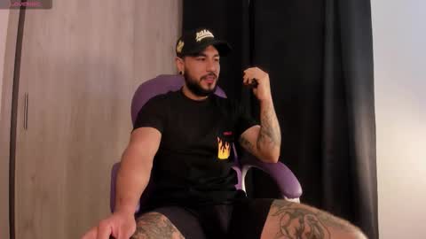 Snapshot of drake_jackson11 chatting on 10-11-25, 10:47 drake jackson11 online show from 10-11-25, 10:47