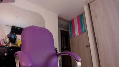 Snapshot of drake_jackson11 chatting on 10-21-25, 11:00 drake jackson11 online show from 10-21-25, 11:00