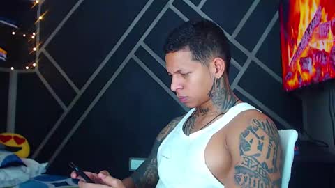Snapshot of drake_jhonson08 chatting on 03-12-25, 06:22 Drake online show from 03-12-25, 06:22