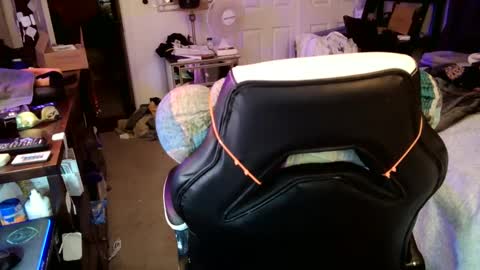 Snapshot of drake_r_darkrose chatting on 12-13-24, 11:50 Drake D Vamp aka Drake DarkRose online show from 12-13-24, 11:50