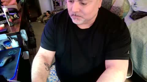 Snapshot of drake_r_darkrose chatting on 12-15-24, 01:02 Drake D Vamp aka Drake DarkRose online show from 12-15-24, 01:02