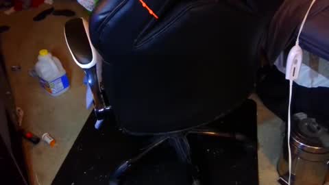 Snapshot of drake_r_darkrose chatting on 12-25-24, 07:57 Drake D Vamp aka Drake DarkRose online show from 12-25-24, 07:57