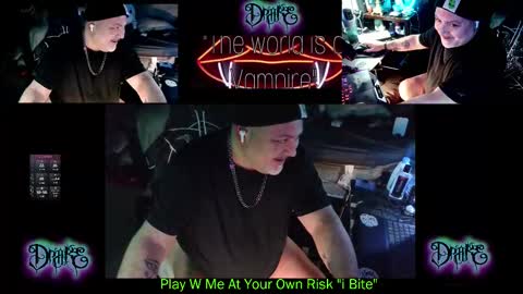 Snapshot of drake_r_darkrose chatting on 09-23-25, 04:04 Drake D Vamp aka Drake DarkRose online show from 09-23-25, 04:04