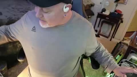 Snapshot of drake_r_darkrose chatting on 02-03-26, 12:21 Drake D Vamp aka Drake DarkRose online show from 02-03-26, 12:21