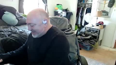 Snapshot of drake_r_darkrose chatting on 05-01-26, 01:16 Drake D Vamp aka Drake DarkRose online show from 05-01-26, 01:16