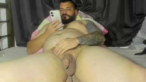 Snapshot of drake_white1 chatting on 05-07-26, 04:07 drake whitee Independent Model online show from 05-07-26, 04:07