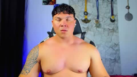 drake_xion1 online show from 10-03-25, 11:13