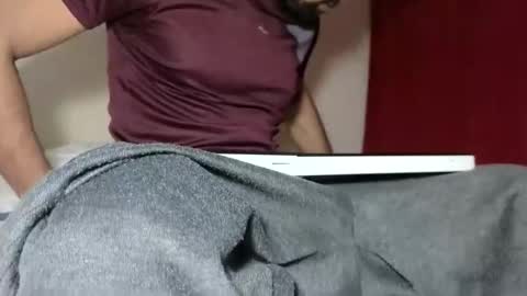 Snapshot of drakesonxx chatting on 10-06-25, 11:40 Andrs Independent Model online show from 10-06-25, 11:40