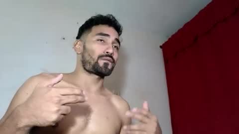 Snapshot of drakesonxx chatting on 10-24-25, 12:34 Andrs Independent Model online show from 10-24-25, 12:34