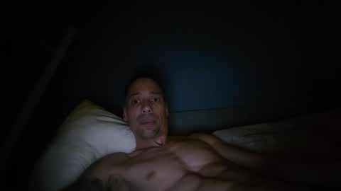 Snapshot of drako198 chatting on 07-11-26, 12:13 drako198 online show from 07-11-26, 12:13
