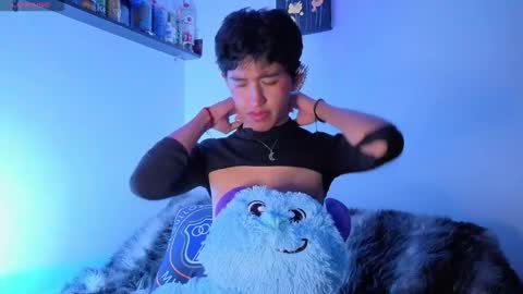 Snapshot of drako_025 chatting on 02-20-26, 05:04 Drako 025 online show from 02-20-26, 05:04