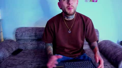 Drako online show from 11-29-25, 02:09