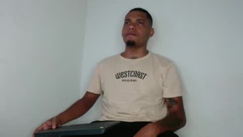 drako_monstercock online show from 02-04-25, 01:56