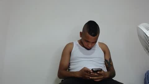 Snapshot of drako_monstercock chatting on 02-24-26, 09:35 drako_monstercock online show from 02-24-26, 09:35