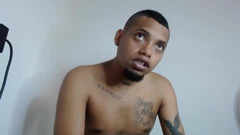 Snapshot of drako_monstercock chatting on 03-27-26, 09:25 drako_monstercock online show from 03-27-26, 09:25