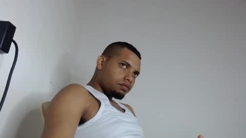Snapshot of drako_monstercock chatting on 04-11-26, 12:31 drako_monstercock online show from 04-11-26, 12:31
