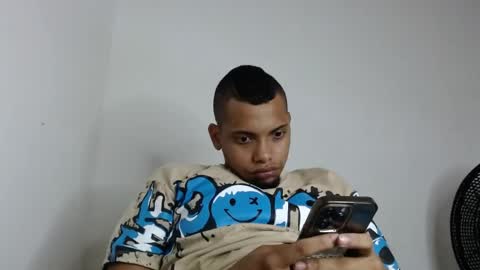 Snapshot of drako_monstercock chatting on 04-21-26, 10:34 drako_monstercock online show from 04-21-26, 10:34
