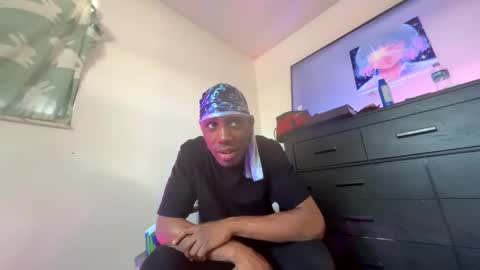 Snapshot of drakoblush chatting on 04-21-26, 09:39 Dru online show from 04-21-26, 09:39