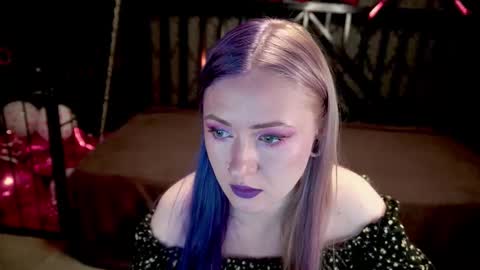 Lina online show from 02-17-26, 06:54