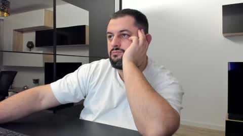 Draven A online show from 02-01-25, 07:44