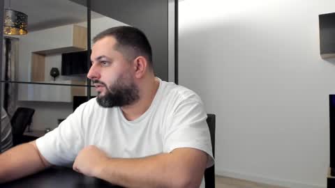 Draven A online show from 02-11-25, 03:40