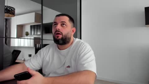 Draven A online show from 02-13-25, 08:59