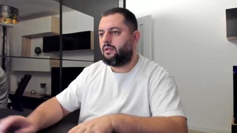 Draven A online show from 02-15-25, 04:36