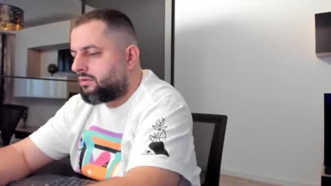 Draven A online show from 02-19-25, 03:38