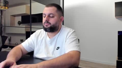 Draven A online show from 02-23-25, 04:17