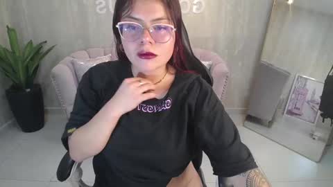 Snapshot of draviana_a chatting on 09-20-25, 03:07 Draviana online show from 09-20-25, 03:07