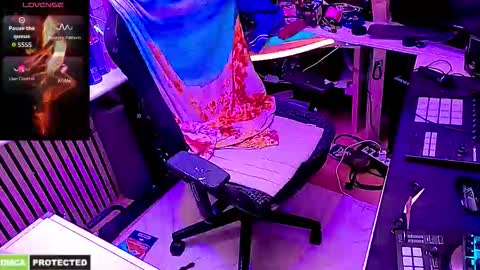 drawingcock online show from 11-20-25, 10:20