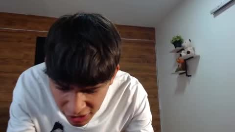 Snapshot of draxblade chatting on 11-19-25, 01:11 DraxBlade online show from 11-19-25, 01:11