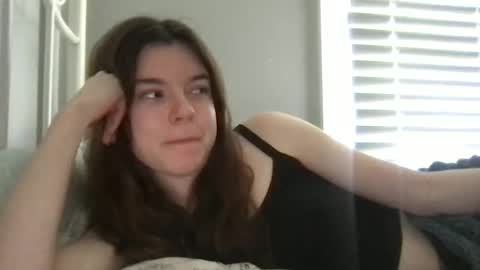 Snapshot of dream1girl_ chatting on 03-08-25, 07:42 ur dream girl online show from 03-08-25, 07:42