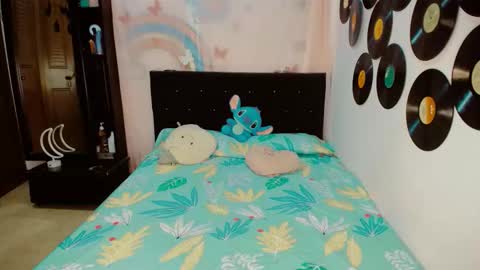 sharon online show from 12-15-25, 06:50