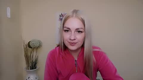 dream_dolly_ online show from 09-19-25, 12:50