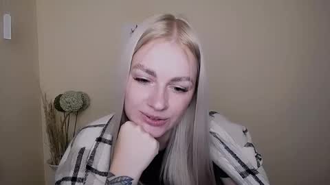 dream_dolly_ online show from 09-21-25, 10:17