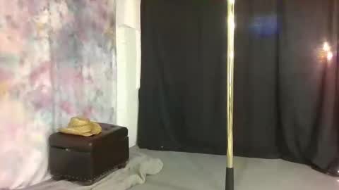 dream_maker420 online show from 01-07-26, 03:03