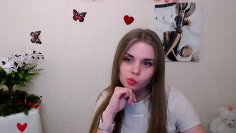 Mari online show from 05-06-26, 09:47