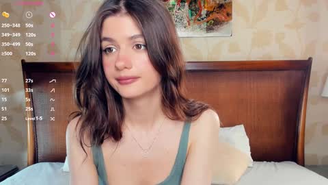 Hi Im Monika Welcome to my room online show from 09-20-25, 08:15